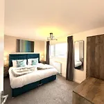 Beckstone House * Saltburn-by-the-Sea